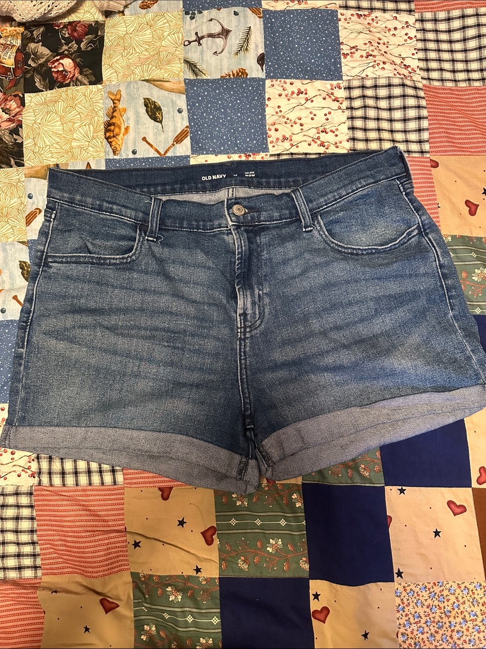 Old Navy Blue Rolled-Hem Denim Shorts